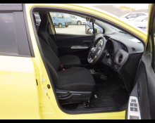 Toyota Vitz 2015