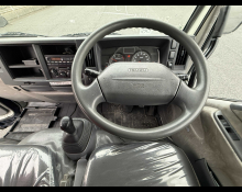 Isuzu Elf 2011