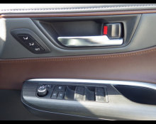 Toyota Harrier Hybrid 2023