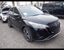 Nissan Kicks 2025