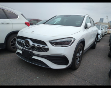 Mercedes Benz GLA-class 2023