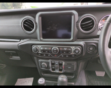 Chrysler Jeep Wrangler 2023