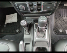 Chrysler Jeep Wrangler 2023