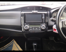 Toyota Corolla Fielder 2013