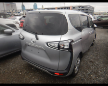 Toyota Sienta 2022