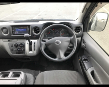 Nissan NV350 2021