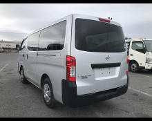 Nissan NV350 2021