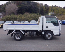 Isuzu Elf 2015