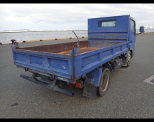 Mitsubishi Canter 2002