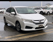 Honda Grace 2015