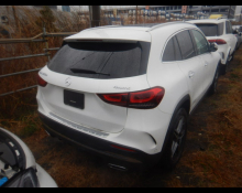 Mercedes Benz GLA-class 2021