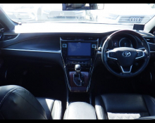 Toyota Harrier 2015