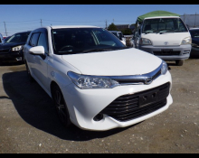 Toyota Corolla Fielder 2015