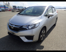 Honda Fit Hybrid 2016