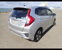 Honda Fit Hybrid 2016