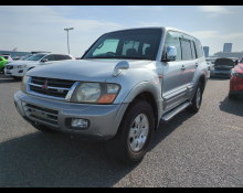 Mitsubishi Pajero 2000
