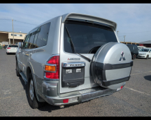 Mitsubishi Pajero 2000
