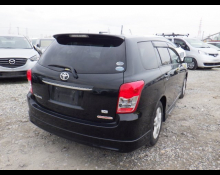 Toyota Corolla Fielder 2011
