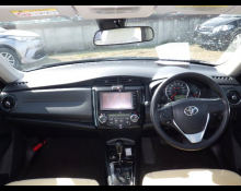 Toyota Corolla Axio 2015