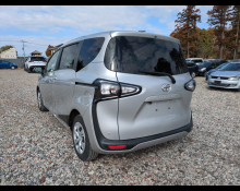 Toyota Sienta 2022