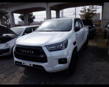 Toyota Hilux 2024