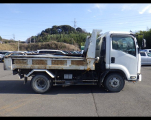 Isuzu Forward 2008