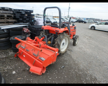 Kubota TRACTOR 