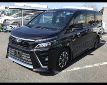 Toyota Voxy 2017