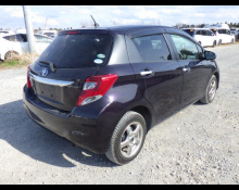 Toyota Vitz 2015