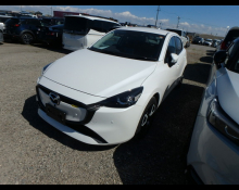 Mazda Mazda2 2023