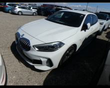 BMW 1 Series 2021