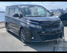 Used Toyota Voxy Cars For Sale in Japan