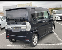 Daihatsu Tanto 2019