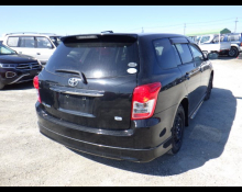 Toyota Corolla Fielder 2011