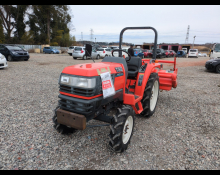 Kubota TRACTOR 