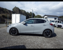 Mazda Mazda2 2024