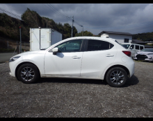 Mazda Mazda2 2022