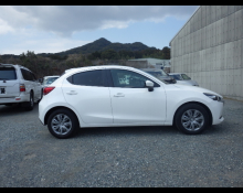 Mazda Mazda2 2023