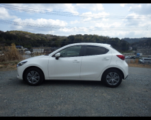 Mazda Mazda2 2023