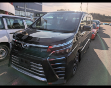 Toyota Voxy 2017