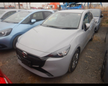 Mazda Mazda2 2025