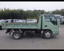 Isuzu Elf 2015