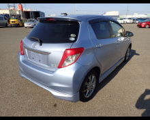 Toyota Vitz 2012