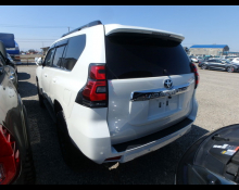 Toyota Land Cruiser Prado 2023