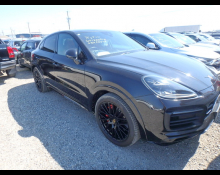 Porsche Cayenne 2022