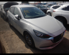 Mazda Mazda2 2022