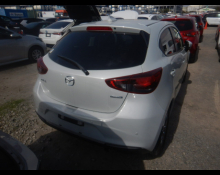 Mazda Mazda2 2022