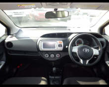 Toyota Vitz 2015