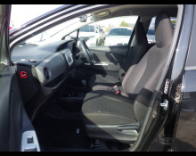 Toyota Vitz 2015