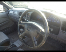 Toyota Hilux Sports Pickup 2002